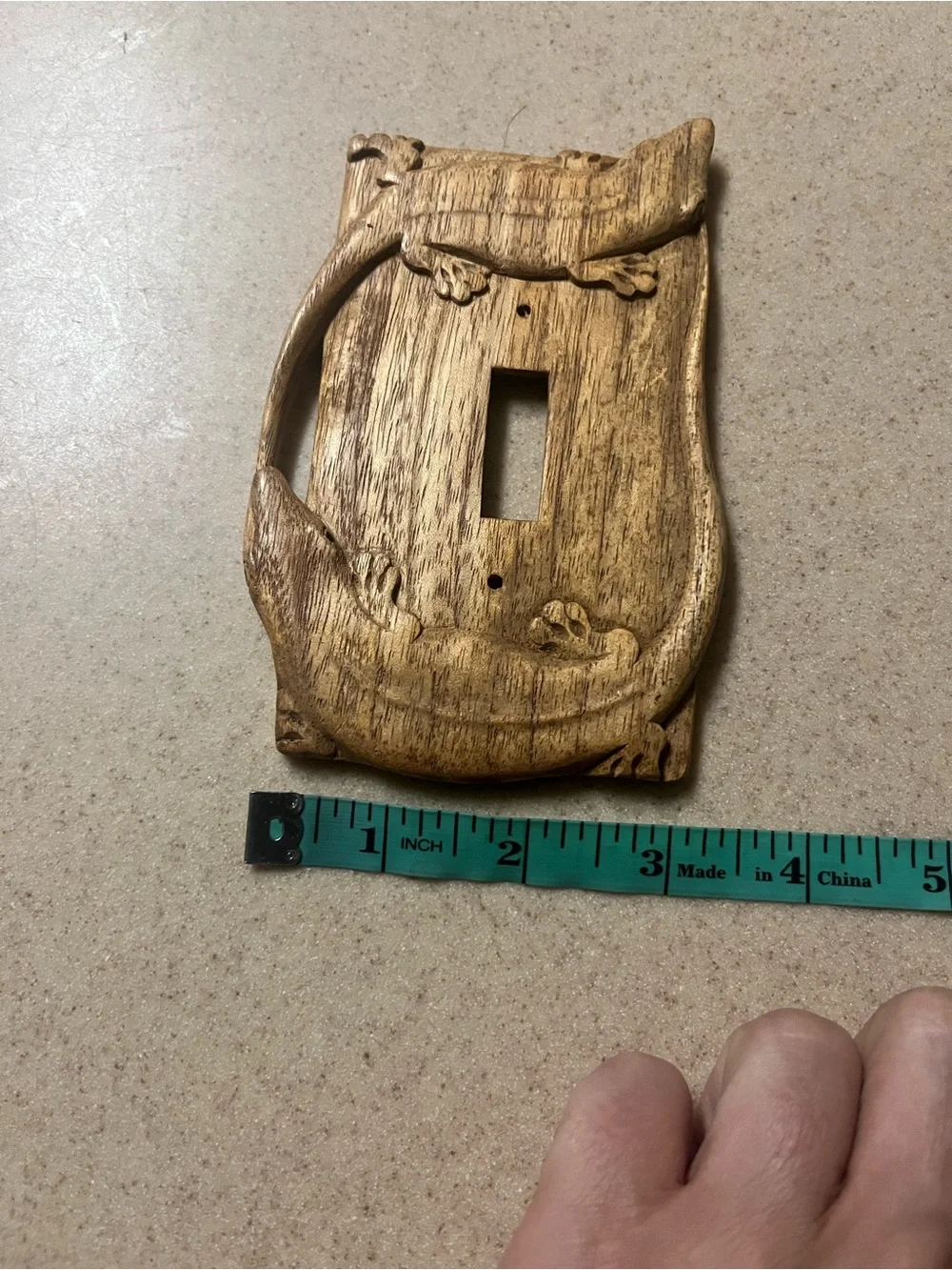 Wood Carved Single Toggle Light Switch Cover - 3D Lizard Gecko Indonesia